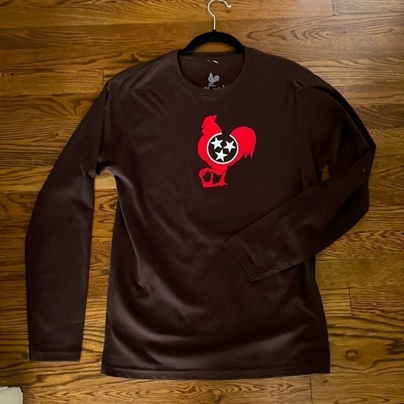 Old Dominic long sleeve brown tshirt Sz s - Picture 3 of 4